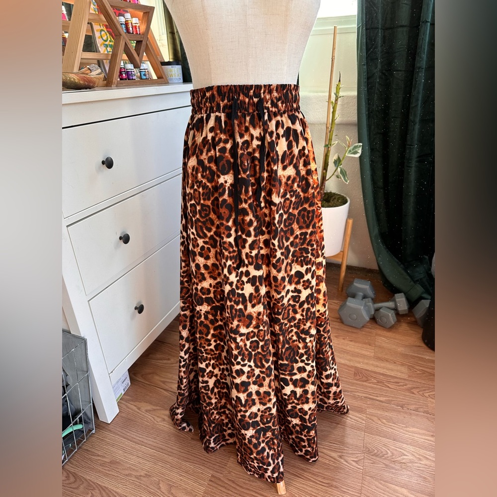 Leopard maxi